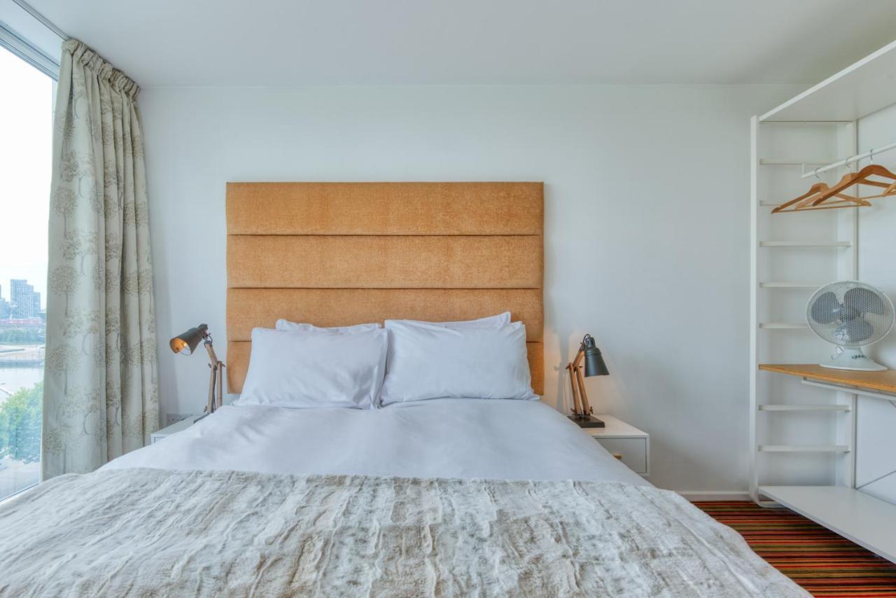 Austin David Apartments Excel Лондон Екстер'єр фото