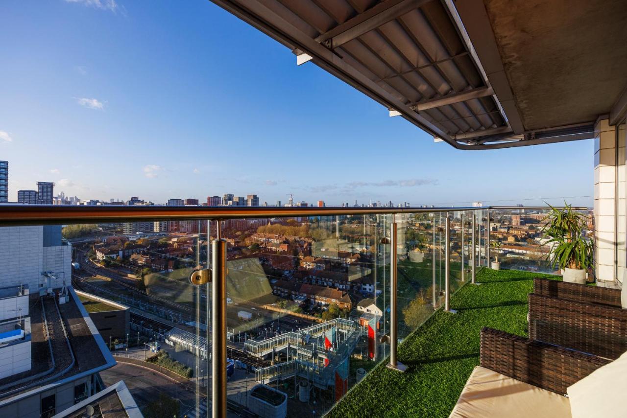 Austin David Apartments Excel Лондон Екстер'єр фото