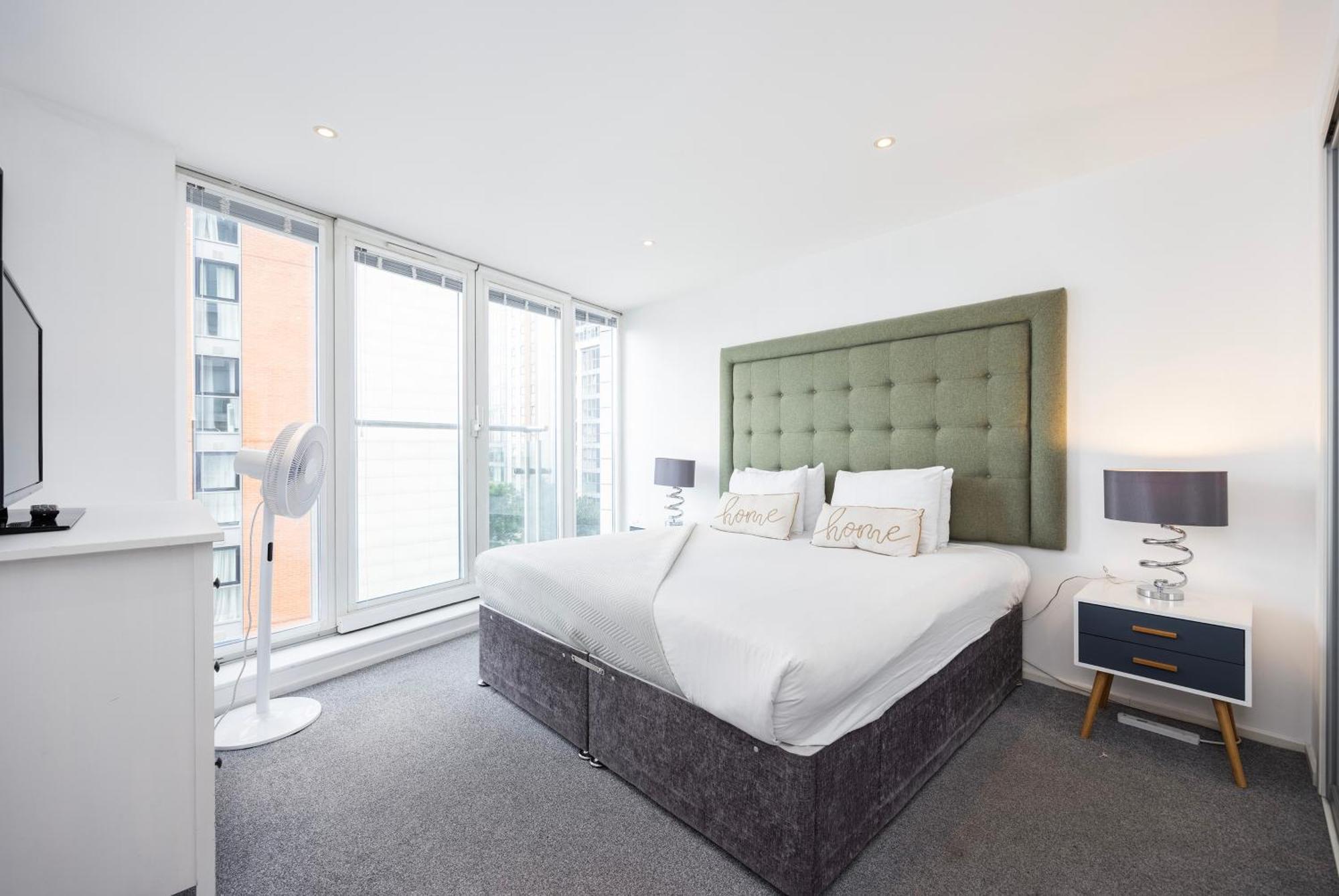 Austin David Apartments Excel Лондон Екстер'єр фото